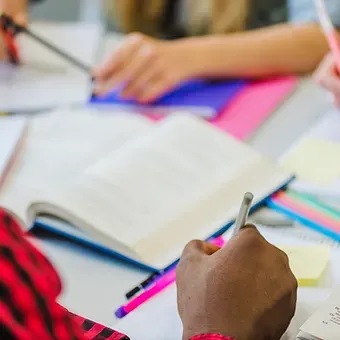 Imagem que representa de maneira visual o curso