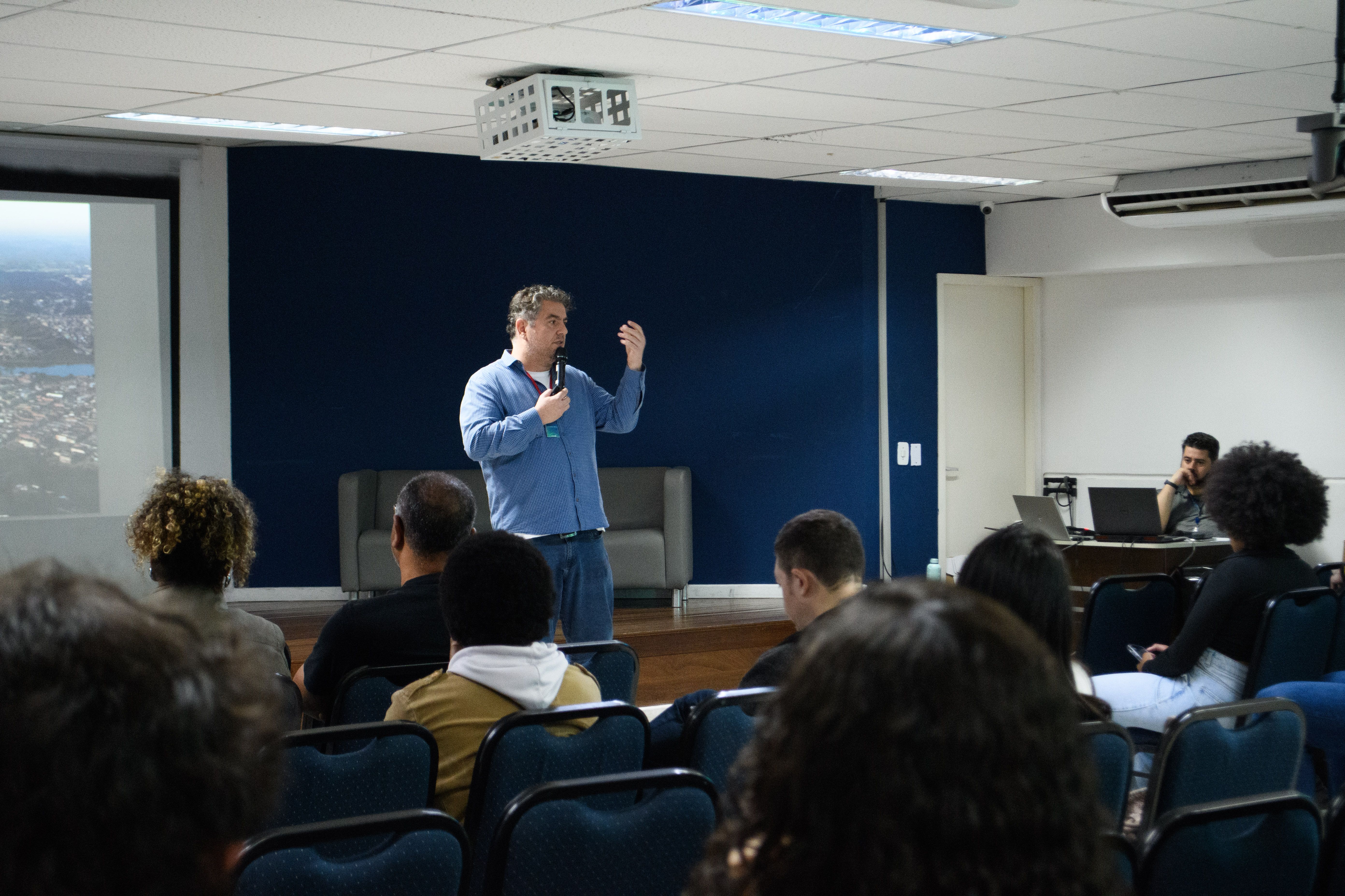 palestra UniFECAF.jpg