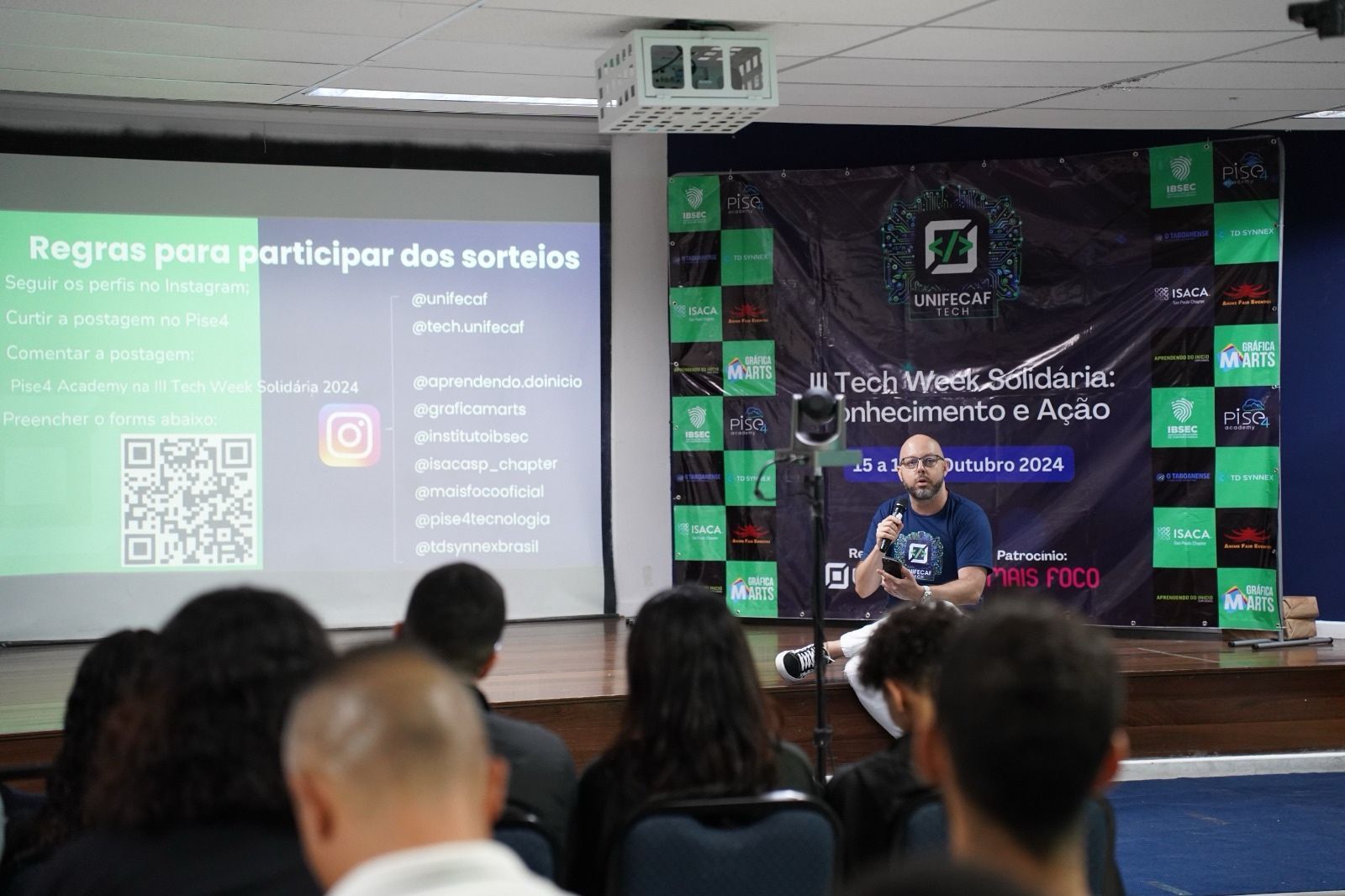 Coordenador dos cursos de tecnologia da UniFECAF.jpg