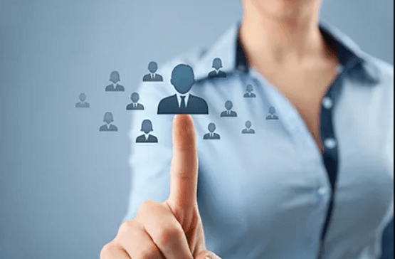 Seleção de candidato em processo de recrutamento.