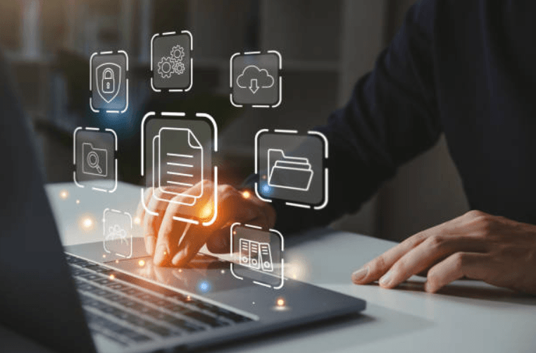 ilustração de um notebook com icones da UniFECAF.png